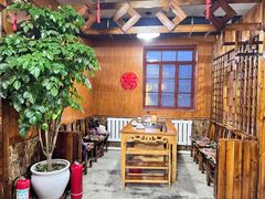 -果松木炭酸菜铜火锅·外婆参鸡汤