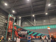 -极限PLAY运动娱乐新世界·团建派对潮玩休闲馆·室内蹦极高空游乐园