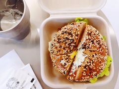 -HOLY BAGEL(苏河店)