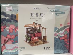 -逝水玩具折扣店