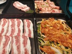 -烤路里·韩国品质自助烤肉(石路天虹4号店)
