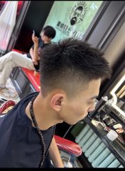 -豪帅男士理容馆