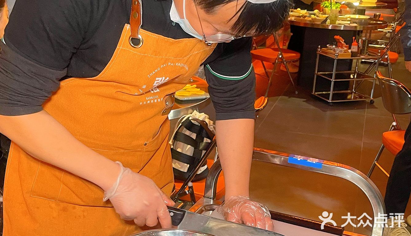 成都首列♨️长春🚄成都列车烤肉氛围感绝了