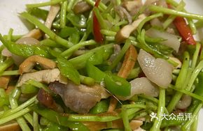 Water Celery Stir-fried with Preserved Meat