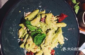 Creamy Basil Chicken Pasta