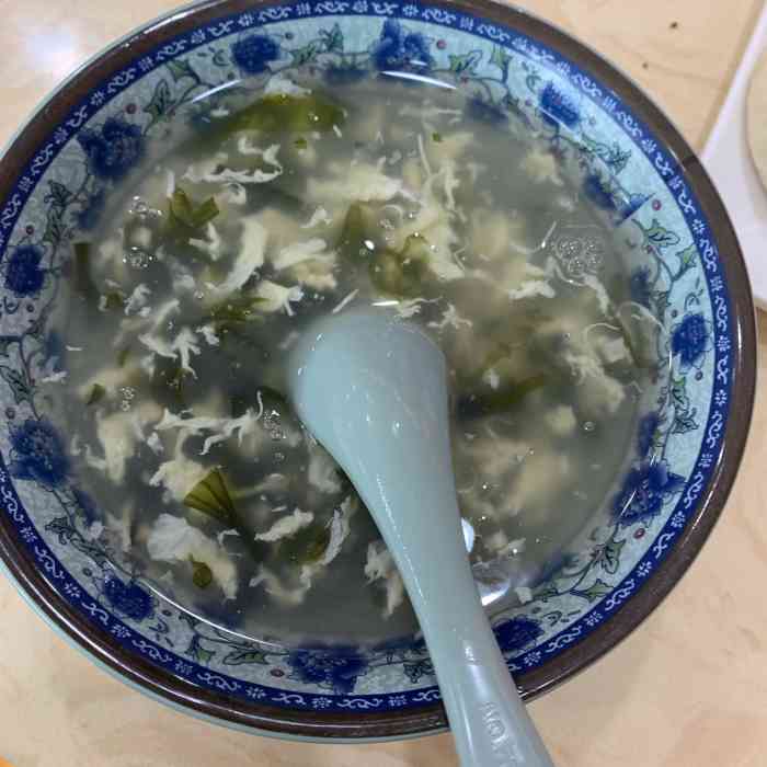 马红记粥铺生煎包"挺好的店 我早上来吃过 价格比较.