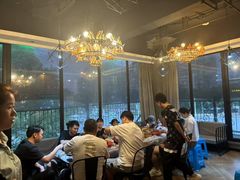 -云晓光头烧烤吧(川沙绿地店)