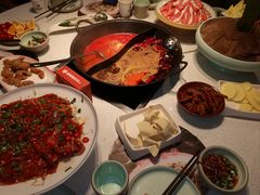 -超级鲜•胡毛肚火锅(扬帆店)