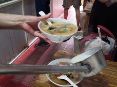 -云南大锅豆浆店