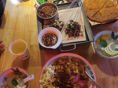 -怪噜范·老贵阳街头名小吃(汇金星力城店)