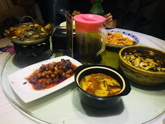 -眷江南之小蓝鲸(王府大街店)