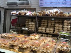 面包甜点陈列柜-白玉兰食品(甜云店)