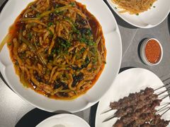 -羊门客在·烤盐池滩羊·川菜