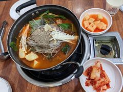 -元堂脊骨土豆汤(明洞2号店)