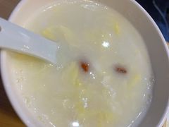 鲜奶醪糟圆子-自贡盐帮菜·玩辣餐厅(樱花园西街店)