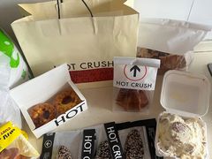 -HOT CRUSH趁热集合·现烤面包(环球港店)