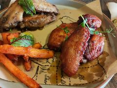 -HIGH FIVE哈福手工汉堡(桂林路店)