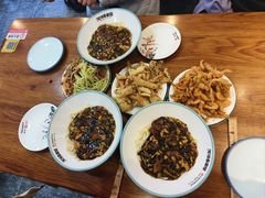 -浑河春面馆·老北京非遗鹿角面(良乡店)