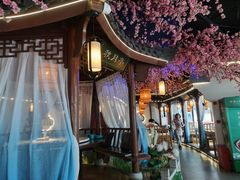 -荷塘秋月·本帮江浙菜(国权路店)