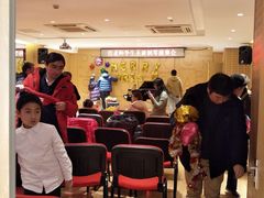 -柏斯音乐艺术中心·钢琴·吉他(上音店)