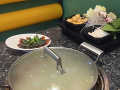 -一席地·本地鸡窝·杭帮鸡火锅(萧山银隆百货店)