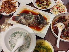 -湖泉水云间餐厅·弥勒地道菜(B座店)