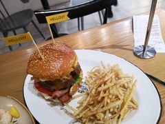 -HELLO 27 意面·沙拉·帕尼尼