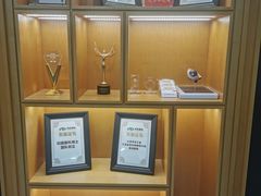 -大连何氏眼科医院