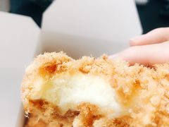 柠檬酸奶酥松小贝-鲍师傅糕点(江苏路店)