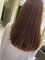 -悦Salon发型设计