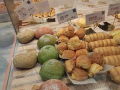 -顶东面包花园·生日蛋糕(香榭丽店)