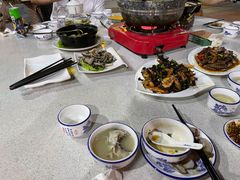 -墨脱石锅椰子鸡•香草鸭•东山羊(大东海店)