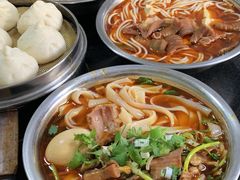 -薛记襄阳香辣牛肉面(平安路店)