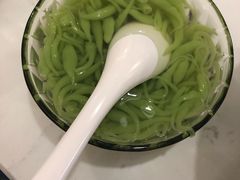 -李与白包子铺(桐梓林店)