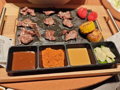-左庭右院鲜牛肉火锅黑金店(陆家嘴中心店)
