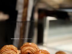 -潮一不贰·法式甜品·生日蛋糕·西式简餐(外滩店)