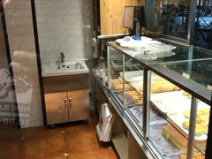 面包甜点陈列柜-苹果花园(南泉路店)