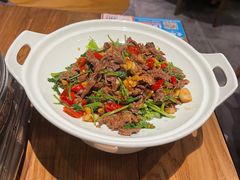-爱碗亭·鲜炒湖南菜(壹城中心店)
