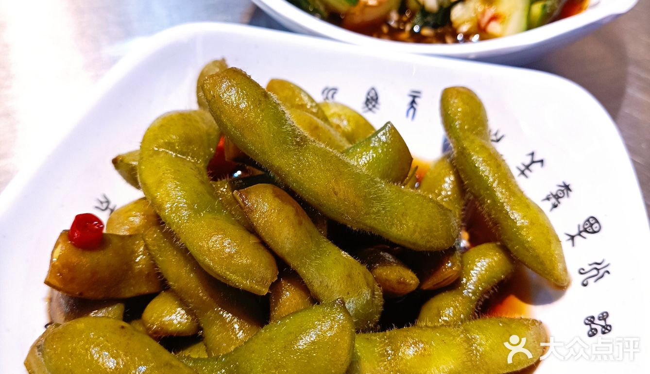 # 焦香四溢的烤串 [调皮]