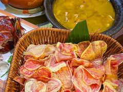 -老滇山寨•云南特色菜•地方菜•民族风情歌舞表演(金碧店)