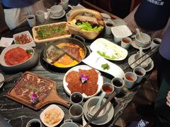 -热火朝天鲜切牛肉火锅(南强街巷店)