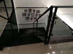 -Vera Wang婚纱礼服旗舰店