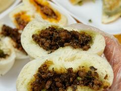 -李与白包子铺(桐梓林店)