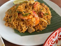 冬荫功口味炒妈妈泡面-Kat's Kitchen
