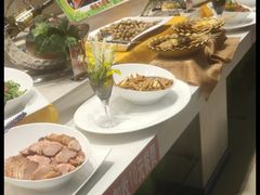 -新艺自助美食城(中山路店)