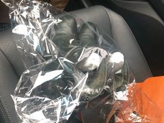 -京伟修鞋洗鞋奢侈品皮具护理店