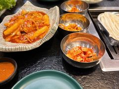 鱼饼炒年糕-臻牛烤肉
