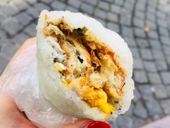 -殷姐糯米包油条