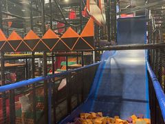 -VFSC极限蹦床主题公园(乐园道彩悦城阳光店)