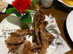 熏排骨-东口码头·烧鸽子·鱼头泡饼·地方菜(金鹰悦城店)